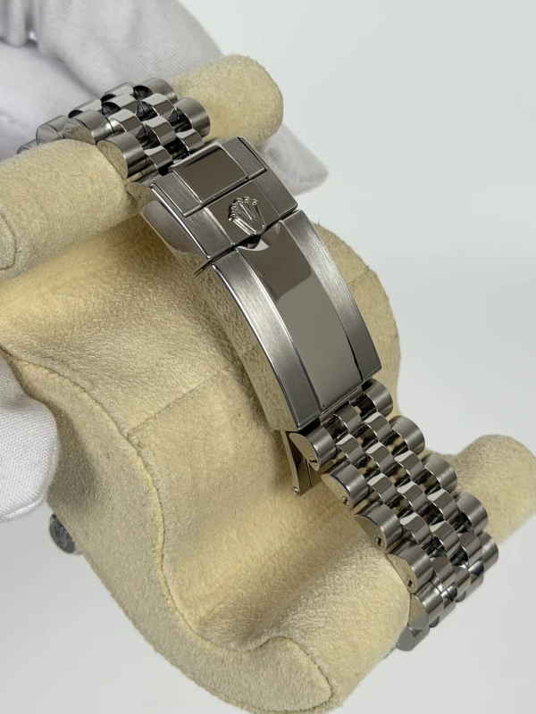 Rolex 40mm Steel 126720vtnr-0002 4