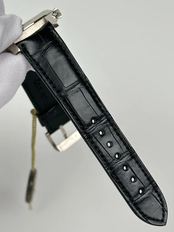 H. Moser & Cie Centre Seconds 1200-0215 7
