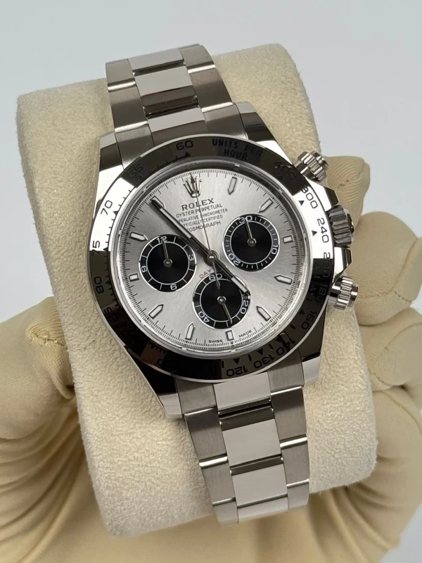 Rolex Cosmograph 40mm White Gold 126509-0003 3