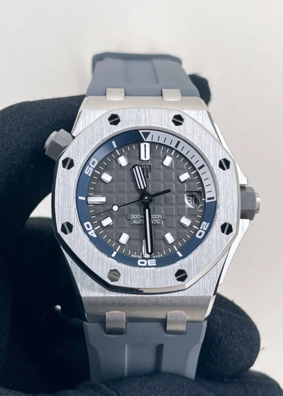 Audemars Piguet Diver 15720ST.OO.A009CA.01 5