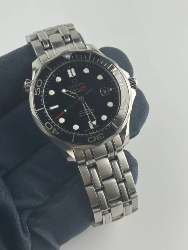 Omega Diver 300M Co-Axial 41 mm 212.30.41.20.01.003 8