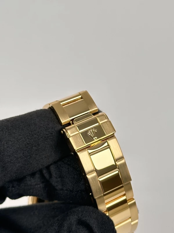 Rolex 40мм 16628 7