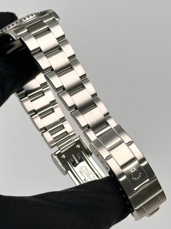 Rolex 40mm Steel 14060M изображение - 7