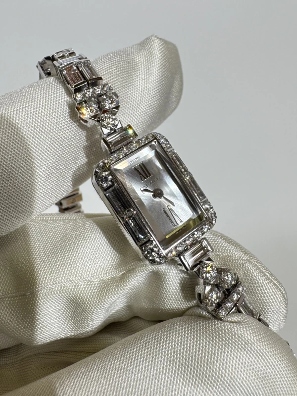 Cartier High JewelLer HPI01666 3