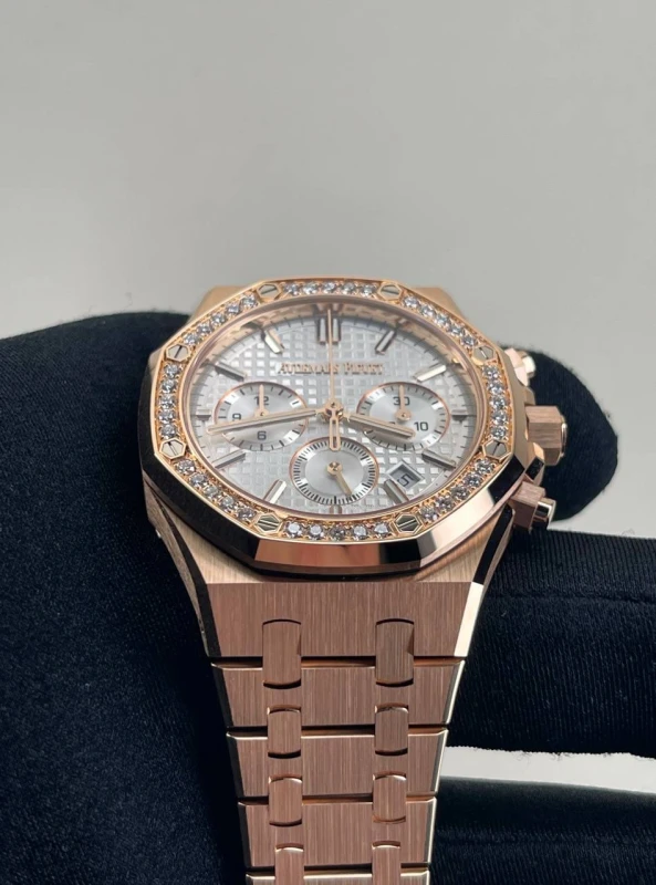 Audemars Piguet Selfwinding Chronograph 38 mm 26715OR.ZZ.1356OR.01 4