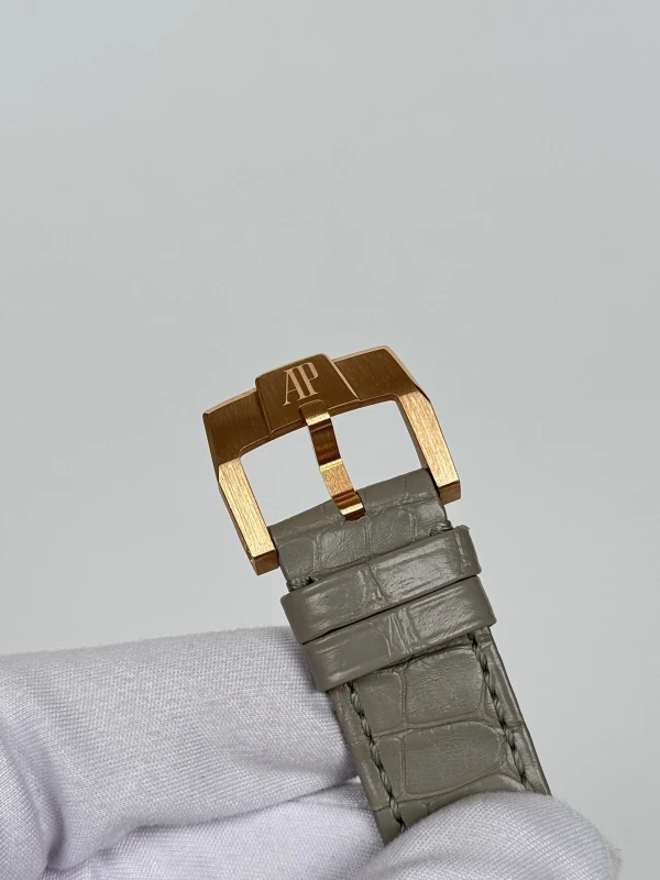 Audemars Piguet 15210OR.OO.A099CR.01 8