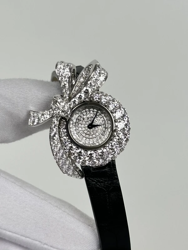 GRAFF Tilda's Bow Diamond Watch GBW14WGDD 3