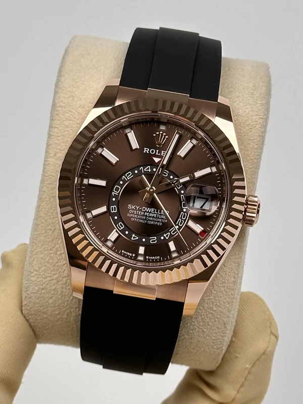 Rolex 42 mm Everose Gold 336235-0002 4