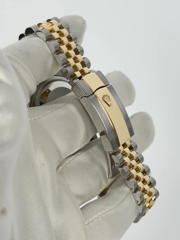 Rolex 36mm Steel and Yellow Gold 126233-0021 3