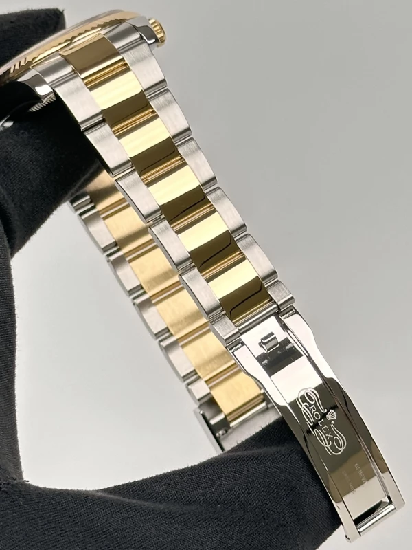 Rolex 36mm Steel and Yellow Gold 116233 sdo 6