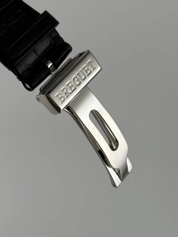 Breguet 3810 FLYBACK CHRONOGRAPH 3810ST/92/9ZU 9