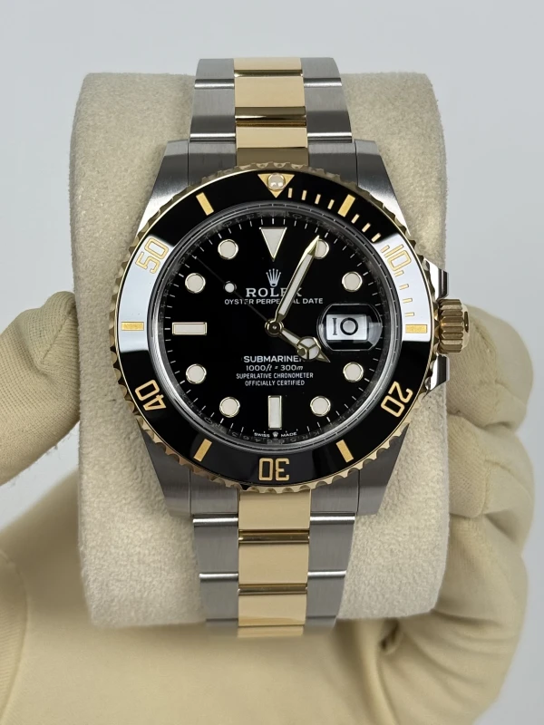 Rolex Date 41 mm Steel and Yellow Gold 126613ln-0002 2