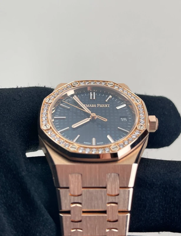 Audemars Piguet Selfwinding 34 mm 77451OR.ZZ.1361OR.04 4