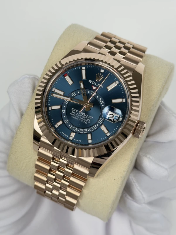 Rolex 42mm Everose Gold 336935-0005 4