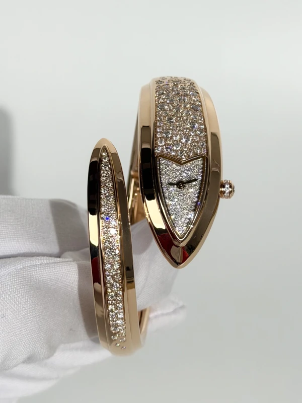 Bvlgari Serpenti Watch 104205 2