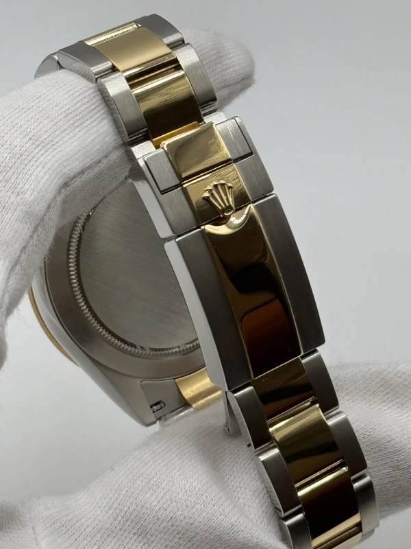 Rolex Cosmograph 40mm Steel and Yellow Gold 116503-0004 5