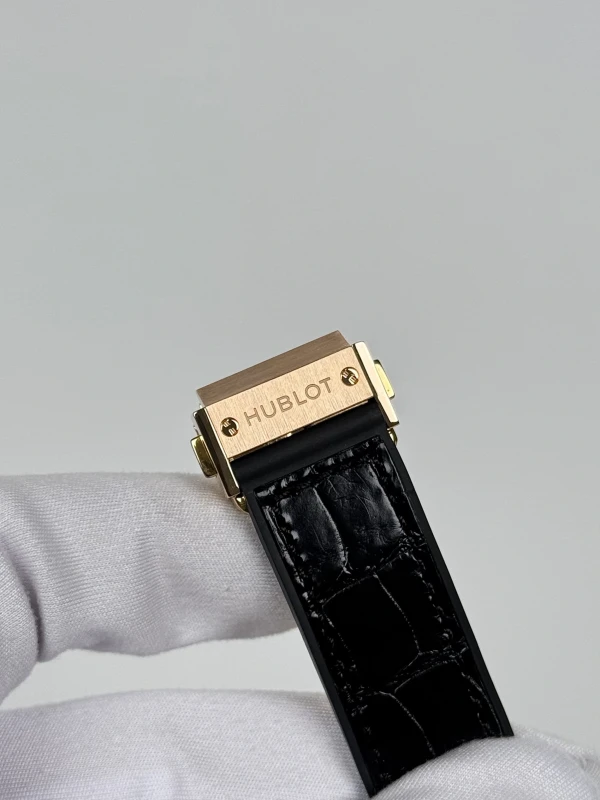 Hublot King Gold Diamonds 565.OX.2611.LR 8