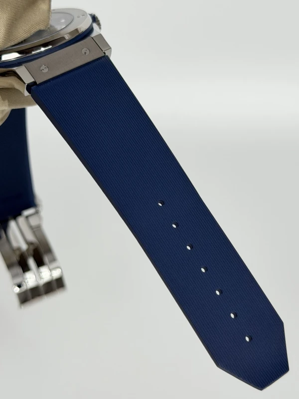 Hublot Titanium Blue 511.NX.7170.RX 5