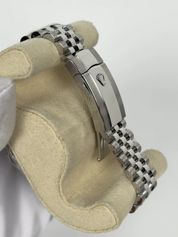 Rolex 36 mm Steel 126234-0015 4