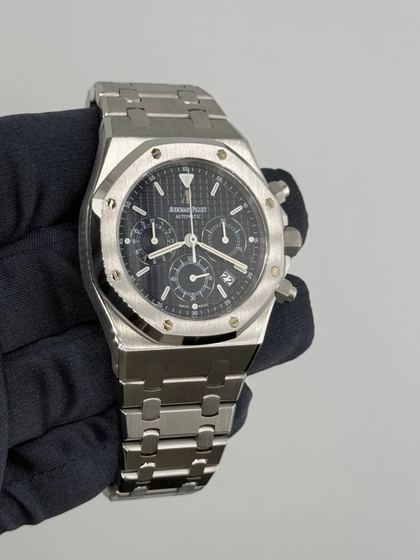 Audemars Piguet Chronograph 39 mm 26300ST.OO.1110ST.03 5