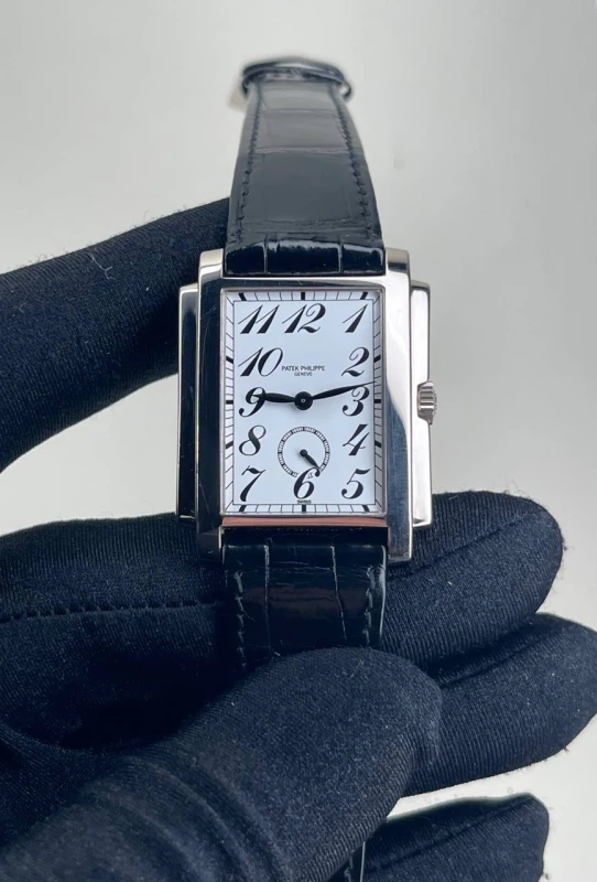 Patek Philippe GONDOLO 5024G-011 4