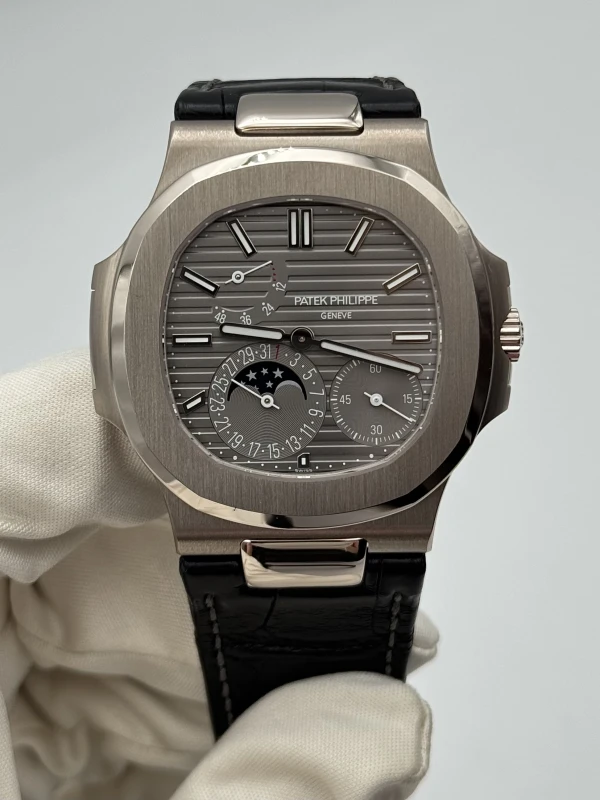 Patek Philippe 5712 5712G-001 2