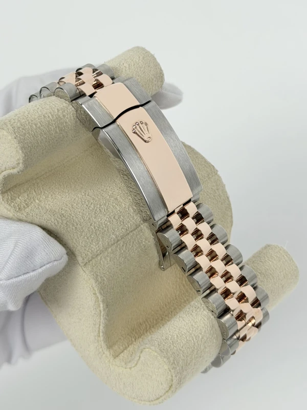 Rolex 36mm Steel and Everose Gold 126231-0021 4