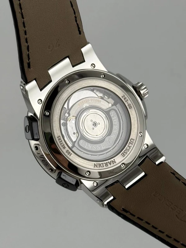 Ulysse Nardin EXECUTIVE DUAL TIME 43 мм 243-00/42 8