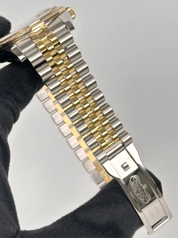 Rolex 36 mm Diamonds 116233FIX 6