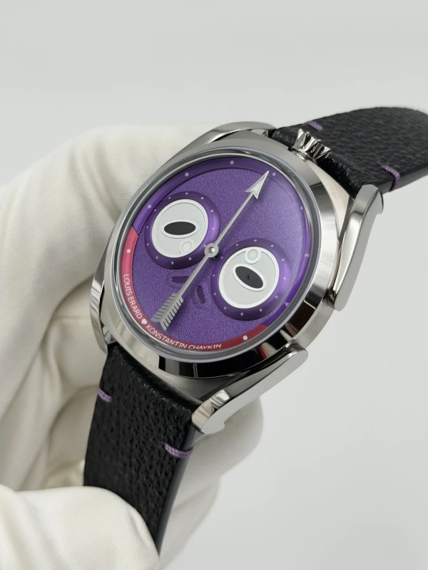 Konstantin Chaykin Louis Erard UNFROGETTABLE PURPLE 85340AA02.BVA192 3