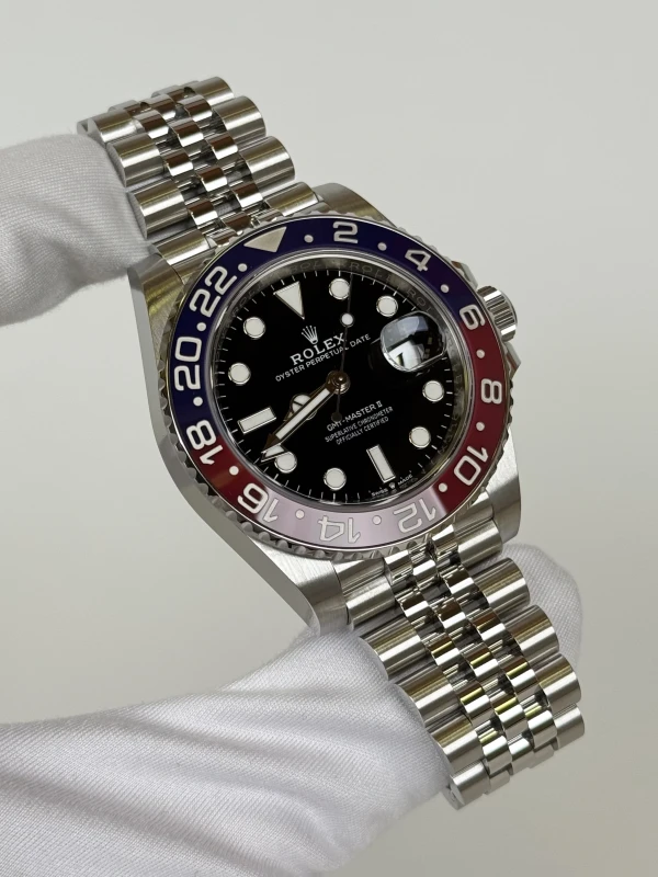Rolex 40mm Steel 126710BLRO-0001 2