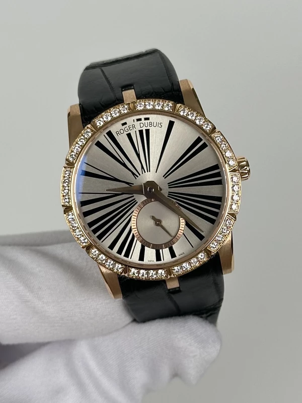 Roger Dubuis 36 Automatic RDDBEX0275 3