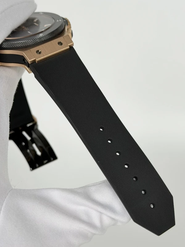 Hublot 44 MM Evolution Gold Ceramic 301.PM.1780.GR 4