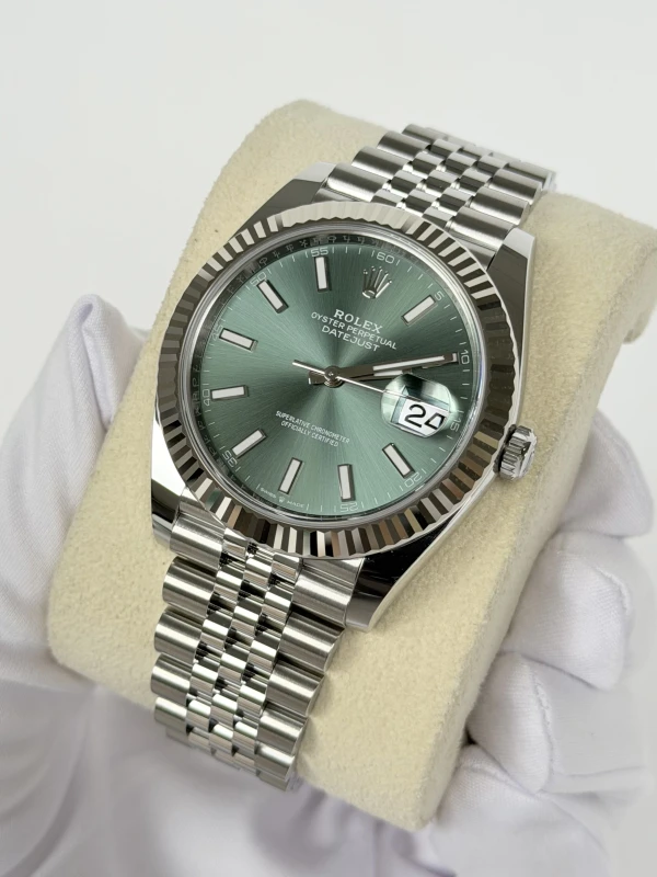 Rolex 41 mm, Oystersteel and white gold 126334-0028 3