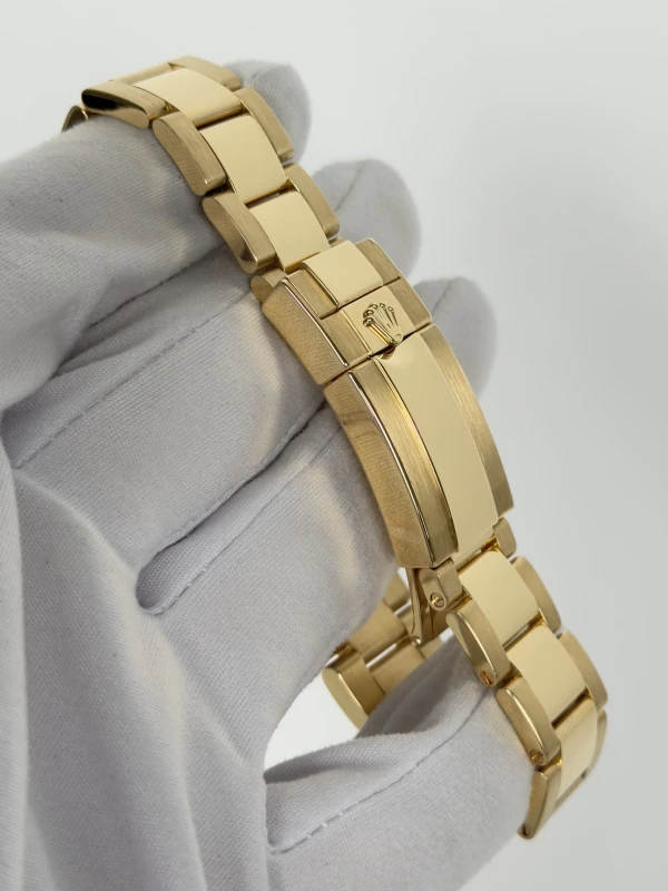 Rolex Cosmograph 40mm Yellow Gold 116508-0001 4