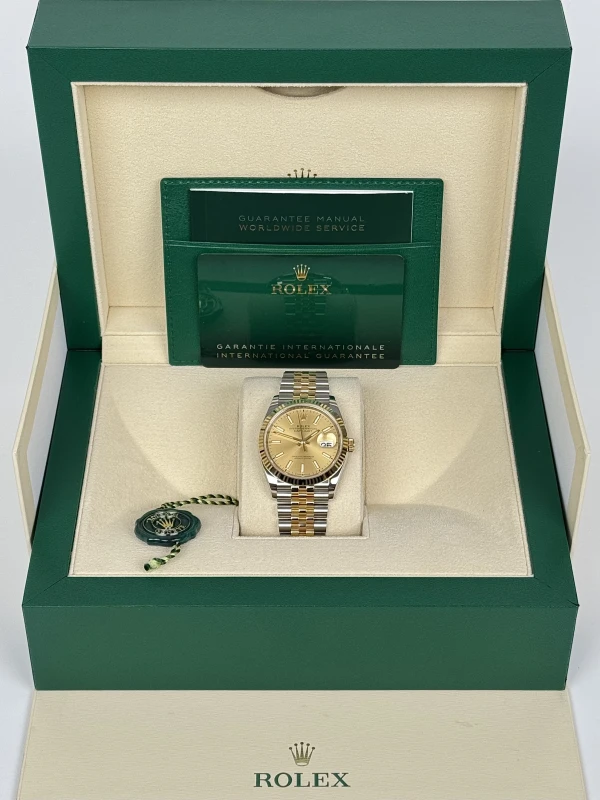 Rolex 36 mm, Oystersteel and yellow gold 126233-0015 5