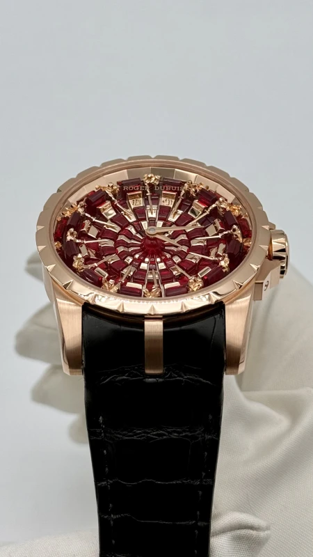Roger Dubuis THE KNIGHTS OF THE ROUND TABLE RDDBEX0785 7