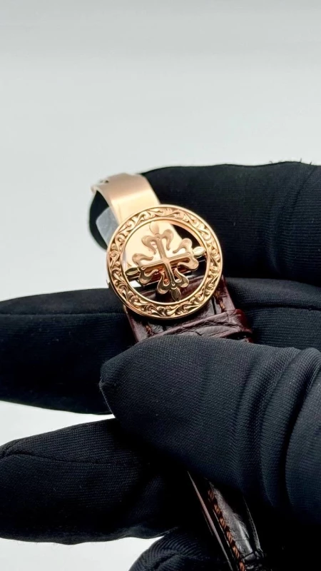 Patek Philippe SKY MOON TOURBILLON 6002R-001 4