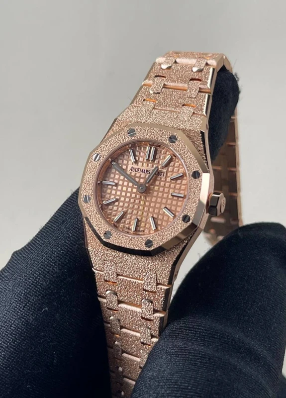 Audemars Piguet MINI FROSTED GOLD 67630OR.GG.1312OR.01 2