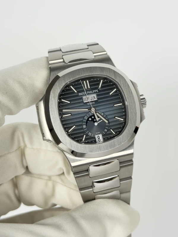 Patek Philippe 5726 5726/1A-014 3