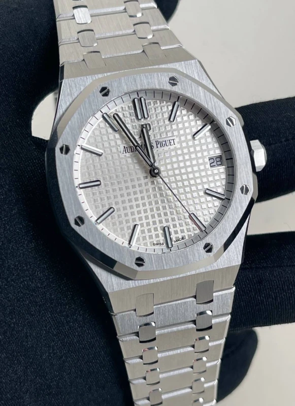 Audemars Piguet Selfwinding 41 mm 15500ST.OO.1220ST.04 3