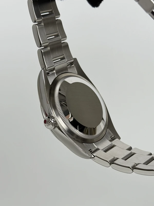 Rolex Perpetual 36 126000-0005 8