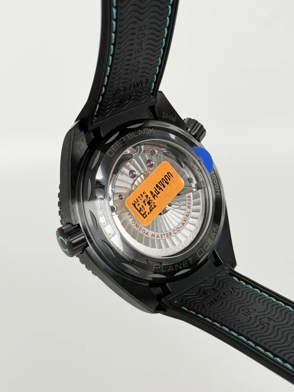 Omega PLANET OCEAN 600M 215.92.46.22.01.006 7