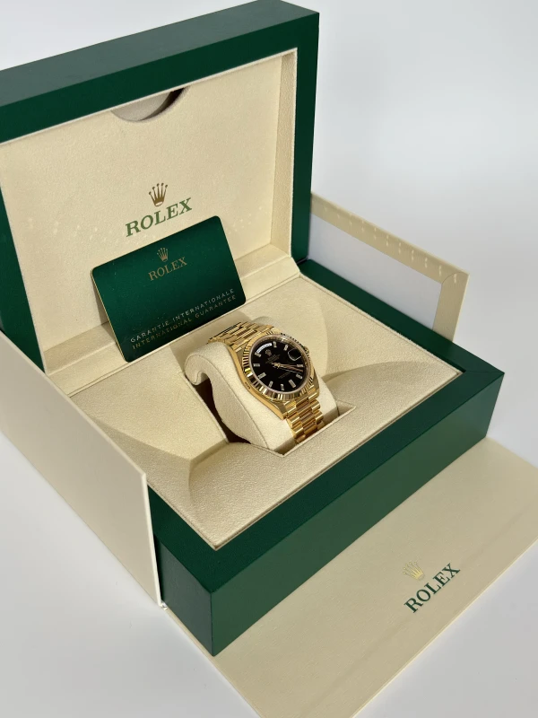 Rolex 40mm Yellow Gold 228238-0004 5