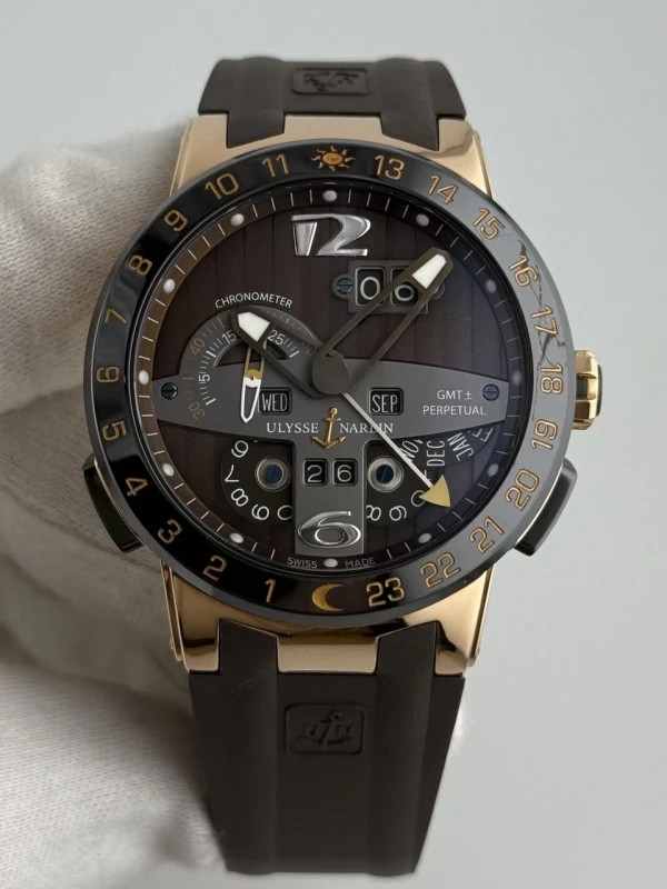 Ulysse Nardin Perpetual Calendars El Toro GMT ± 322-00-3 2