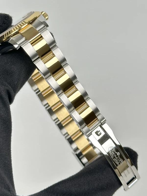 Rolex Datejust 31mm Steel and Yellow Gold 278273-0024 6