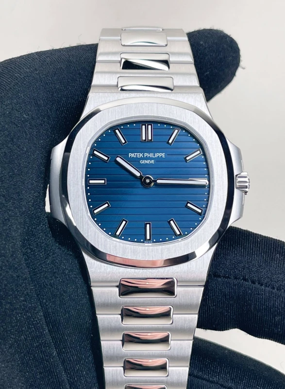 Patek Philippe Nautilus 5610/1P-001 5