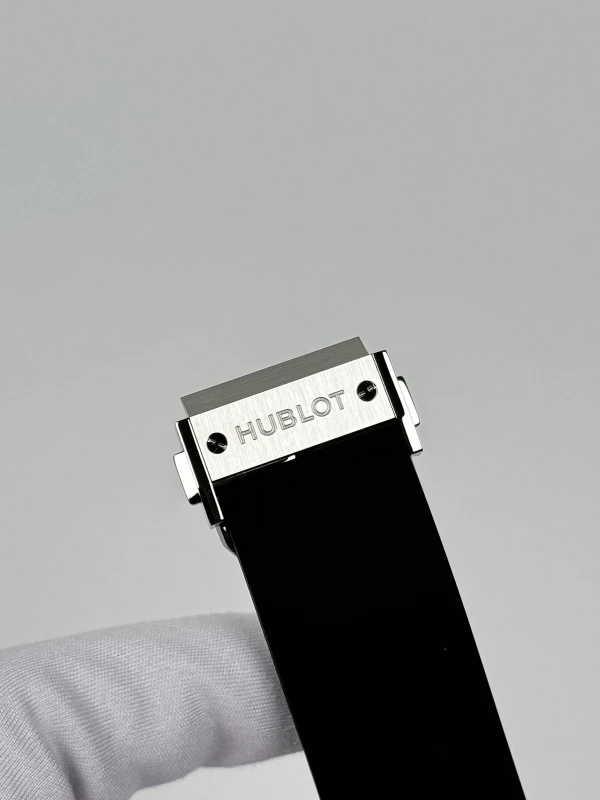 Hublot Chronograph Titanium 45 мм 521.NX.1171.RX 8