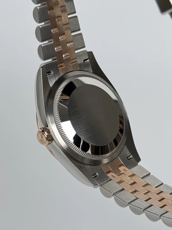 Rolex 36mm Steel and Everose Gold 126231-0019 8