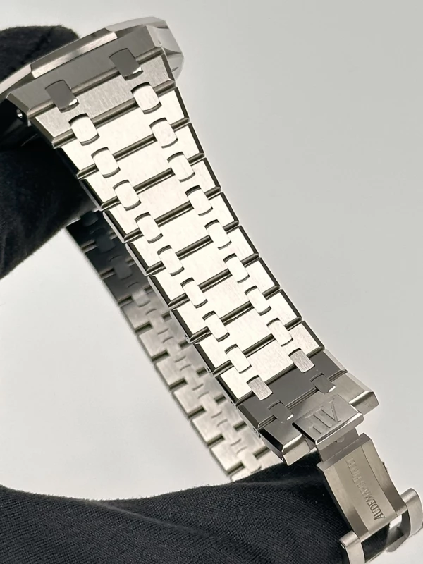 Audemars Piguet Selfwinding Flying Tourbillon 41mm 26530TI.OO.1220TI.01 6
